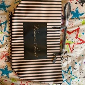 Victoria’s Secret tote